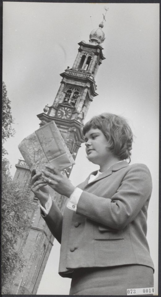 Overdreven voorstelling van de enigszins scheefgezakte Wester toren, Bestanddeelnr 073-0014