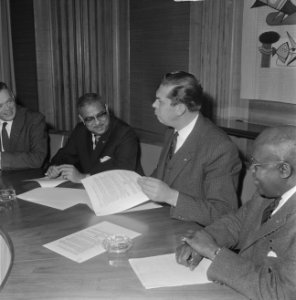 Overeenkomst gesloten tussen Nederland en Suriname voor landbouwkundige onderwij, Bestanddeelnr 917-6191