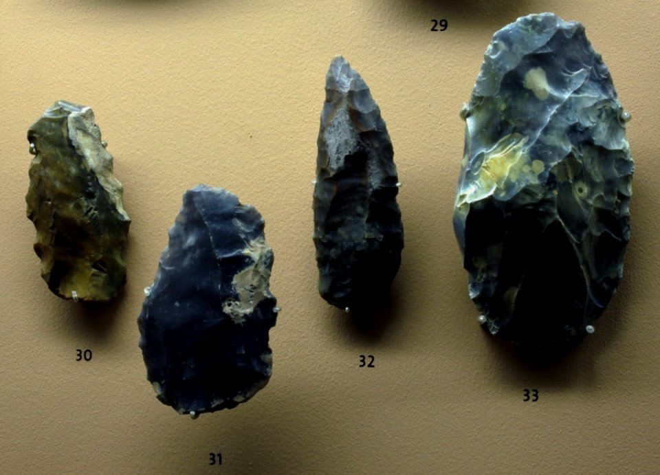 Outils Saint-Acheul La Garenne Archéologie Nationale 01042018