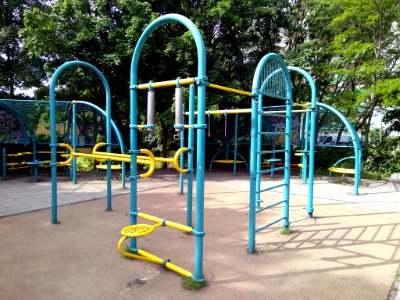 Outdoor-Fitness in Berlin-Marzahn am Brodowiner Ring 8v8