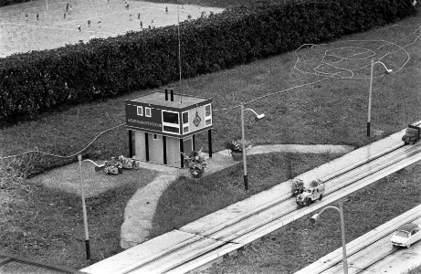 Overdracht wegenwachtstation te Madurodam, Bestanddeelnr 911-6088
