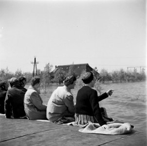 Overstroming van de Wieringmeerpolder. Op 17 april 1945 hebben de Duitsers nog d, Bestanddeelnr 900-3193