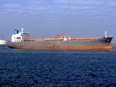 Overseas Orion p4 at the '4e Petroleumhaven', Port of Rotterdam, Holland 18-May-2007