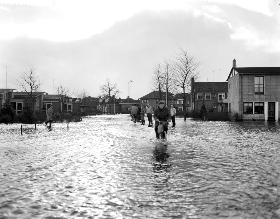Overstroming in Meppel, Bestanddeelnr 911-8440