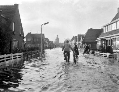Overstroming in Meppel, Bestanddeelnr 911-8445