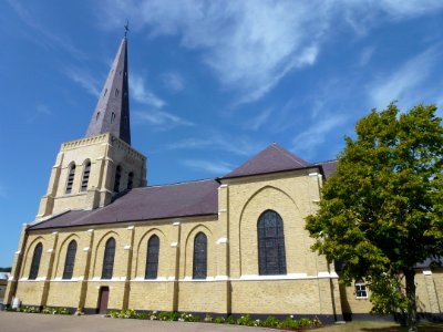 Oye-Plage (Pas-de-Calais) église Saint-Médard (02)