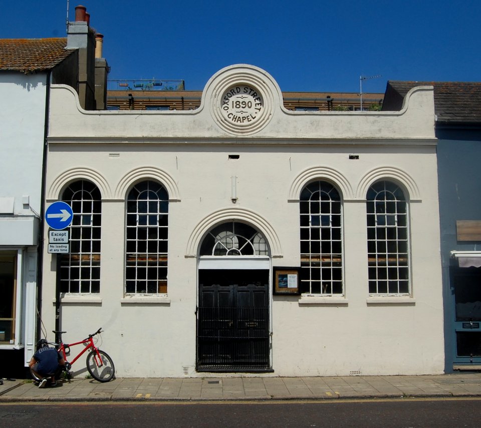 Oxford Street Chapel (Church of Christ), 11 Oxford Street, Brighton (July 2019) (2)