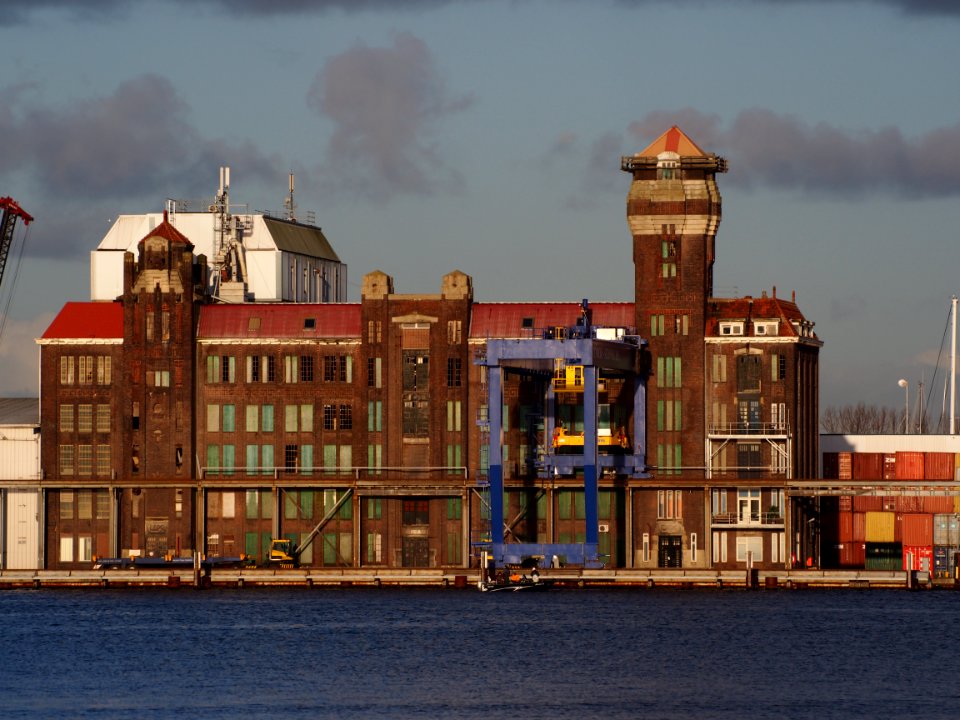 Overslag aan Zijkanaal H, Sluispolderweg