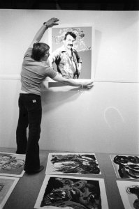 Overzicht tentoonstelling Karel Appel in Zeisterslot een zelfportret van Appel, Bestanddeelnr 929-2516