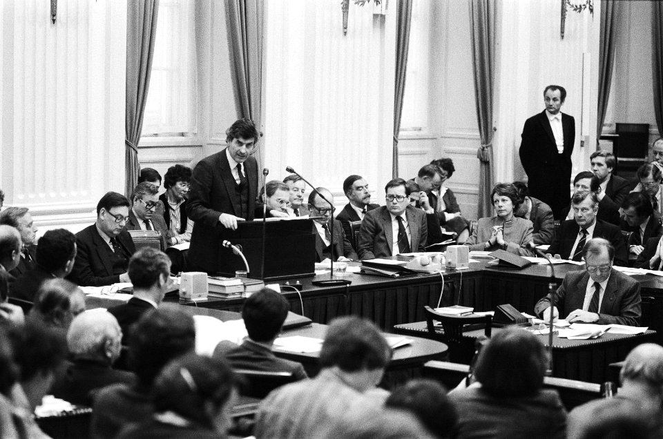 Overzicht van de Tweede Kamer, Bestanddeelnr 932-4110