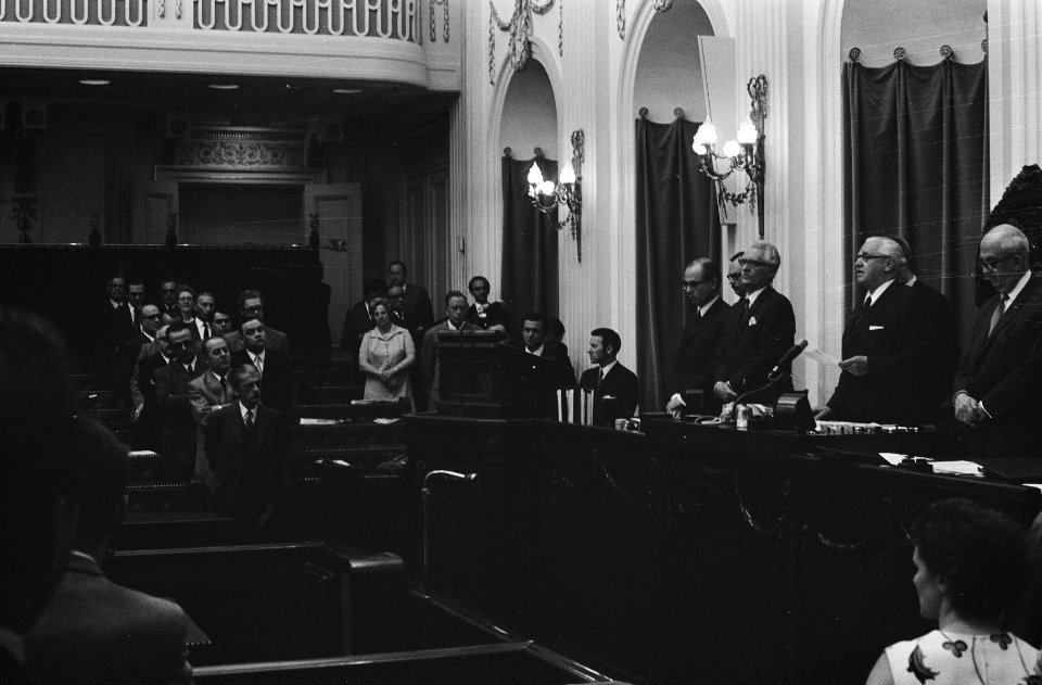 Overzicht van de vergaderzaal, Bestanddeelnr 924-5331