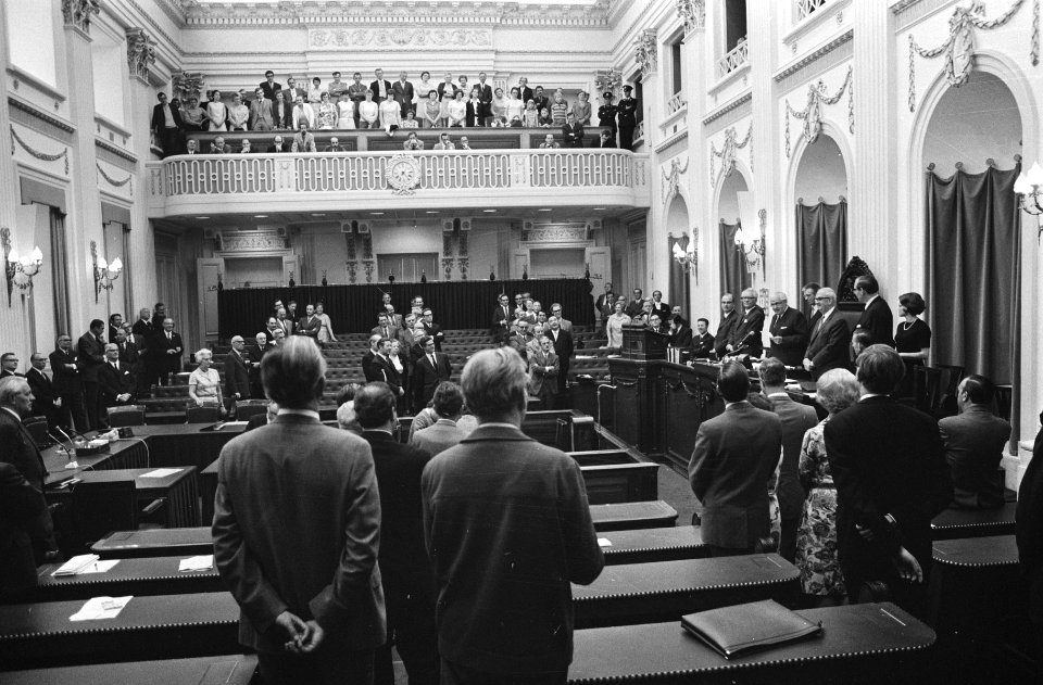 Overzicht van de vergaderzaal, Bestanddeelnr 924-5321
