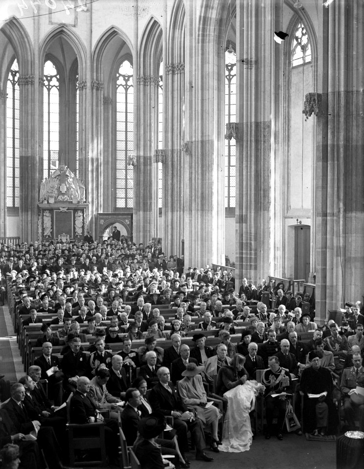Overzicht in de kerk, Bestanddeelnr 902-4044