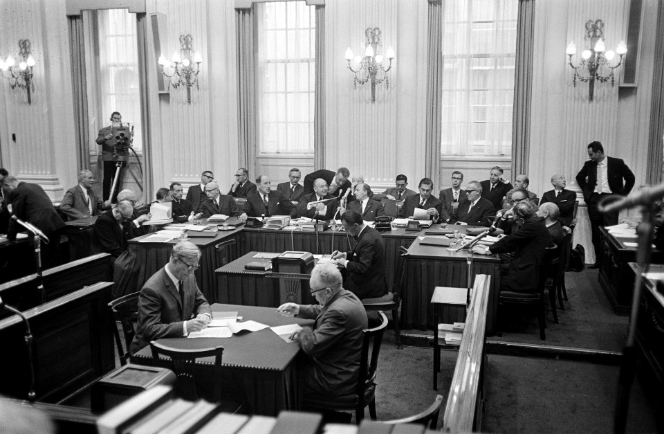 Overzicht regeringstafel, Bestanddeelnr 919-6678