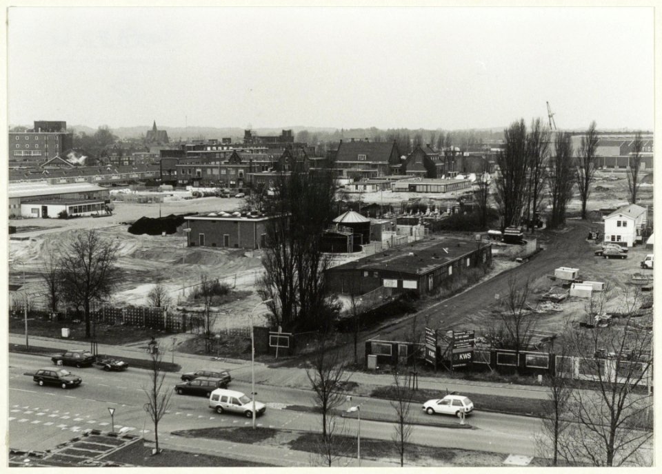 Overzicht over het sterk vervuilde G.E.B. terrein. NL-HlmNHA 54052229