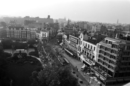 Overzicht Rembrandtplein te Amsterdam, Bestanddeelnr 933-4651