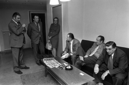 Overleg over CAO-grootmetaal mislukt, L. Laurie en H. Neuman van de Unie BLHP, m, Bestanddeelnr 926-2099