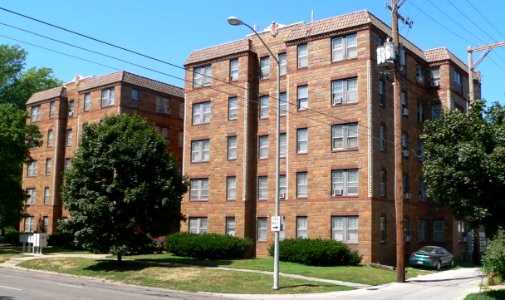 Palisade-Regent apts (Lincoln, NE) from NE 1