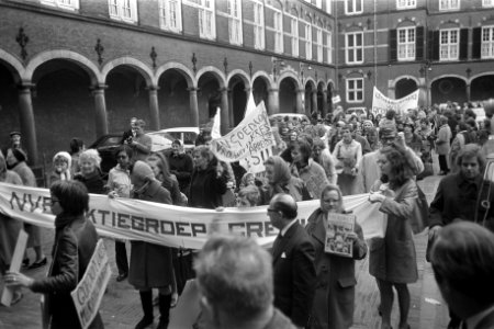 Overzicht demonstranten, Bestanddeelnr 923-4609
