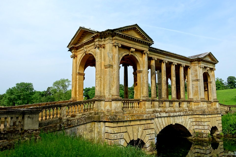 Palladian Bridge, Stowe - Buckinghamshire, England - DSC06664
