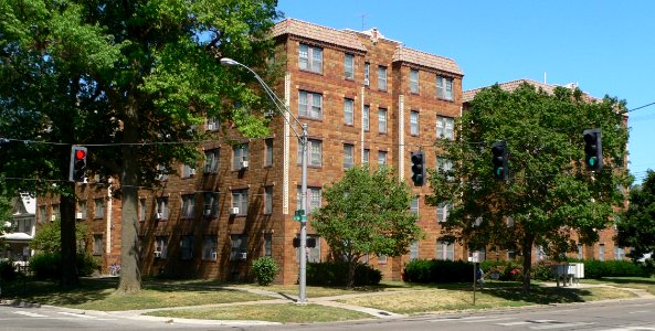 Palisade-Regent apts (Lincoln, NE) from SE 1