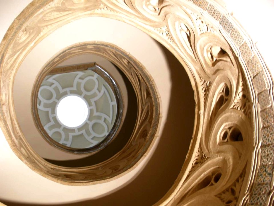 Pamplona - Catedral, escalera de acceso al sobreclaustro 2