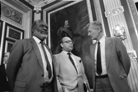 Overleg met Nederlandse Antillen en Aruba in Den Haag premier Don Martina (Ned, Bestanddeelnr 933-7735