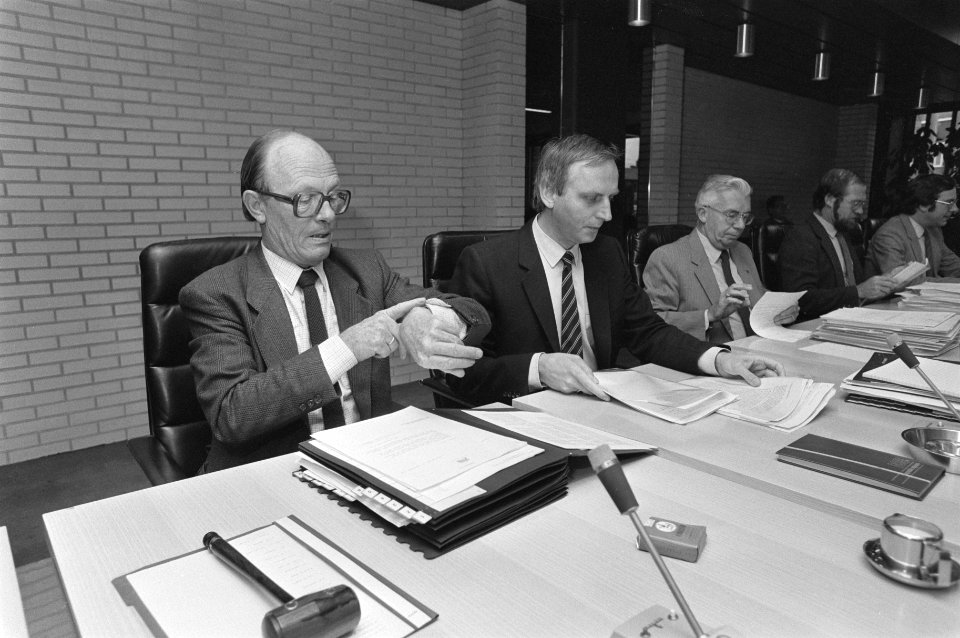 Overleg tussen minister Rietkerk en ambtenarencentrales, Bestanddeelnr 933-0853