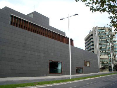 Pamplona - Palacio de Congresos y Exposiciones de Navarra (Baluarte) 4