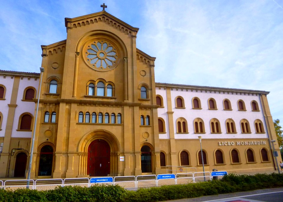 Pamplona - Liceo Monjardín 2