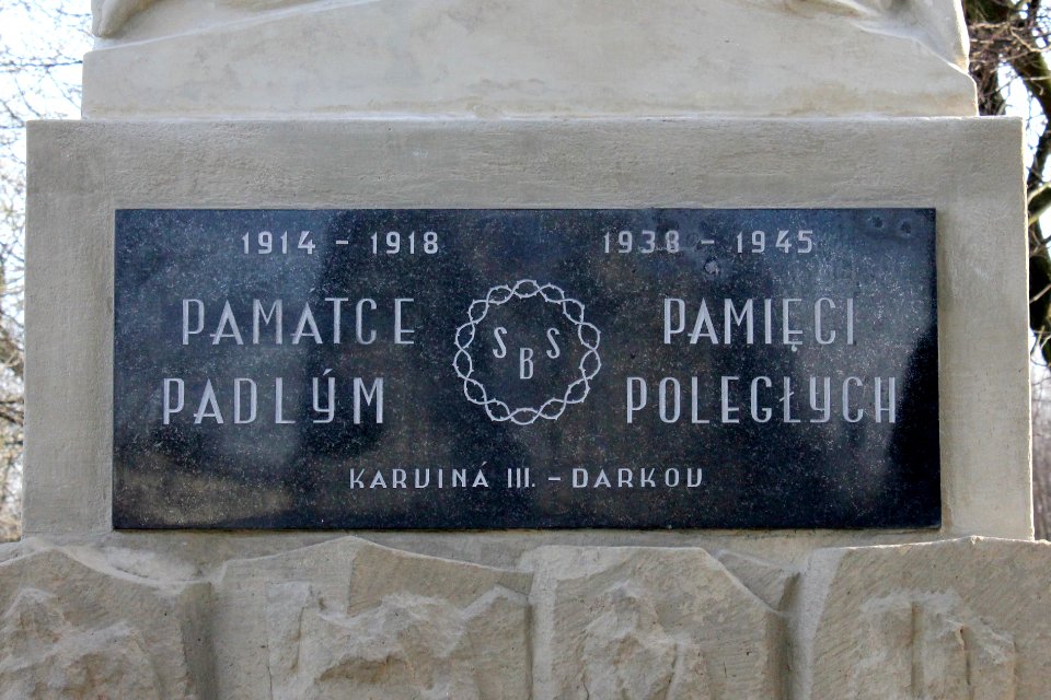 Památník padlým, Darkov (2)