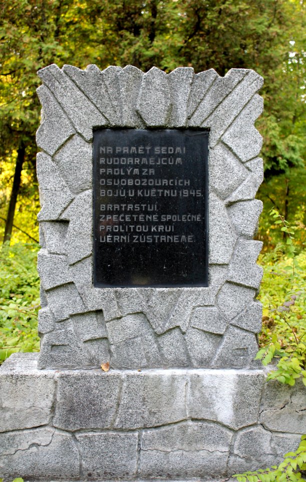 Památník sedmi rudoarmějcům (3)
