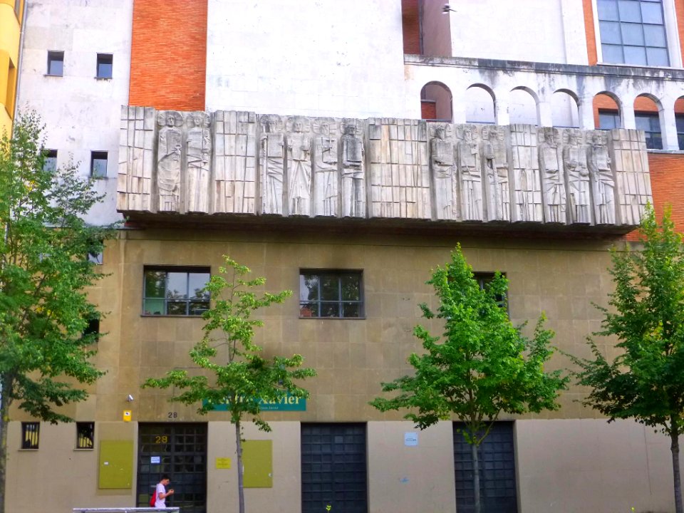 Pamplona - Iglesia de San Francisco Javier, exterior 2