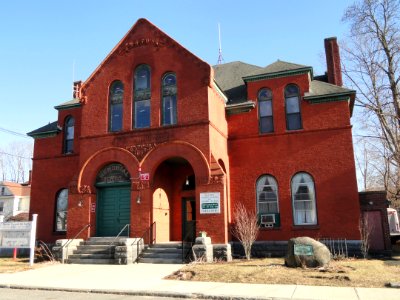 Palmer Memorial Hall - Palmer, MA - DSC04654