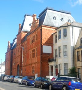 Palmeira Yard, 75 Holland Road, Hove (NHLE Code 1187561) (September 2019) (1)
