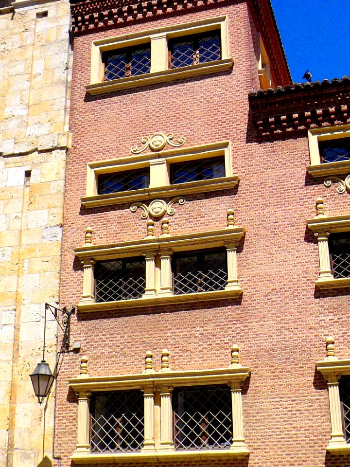 Palencia - Servicios municipales (ex Convento de Agustinas Canónigas) 1