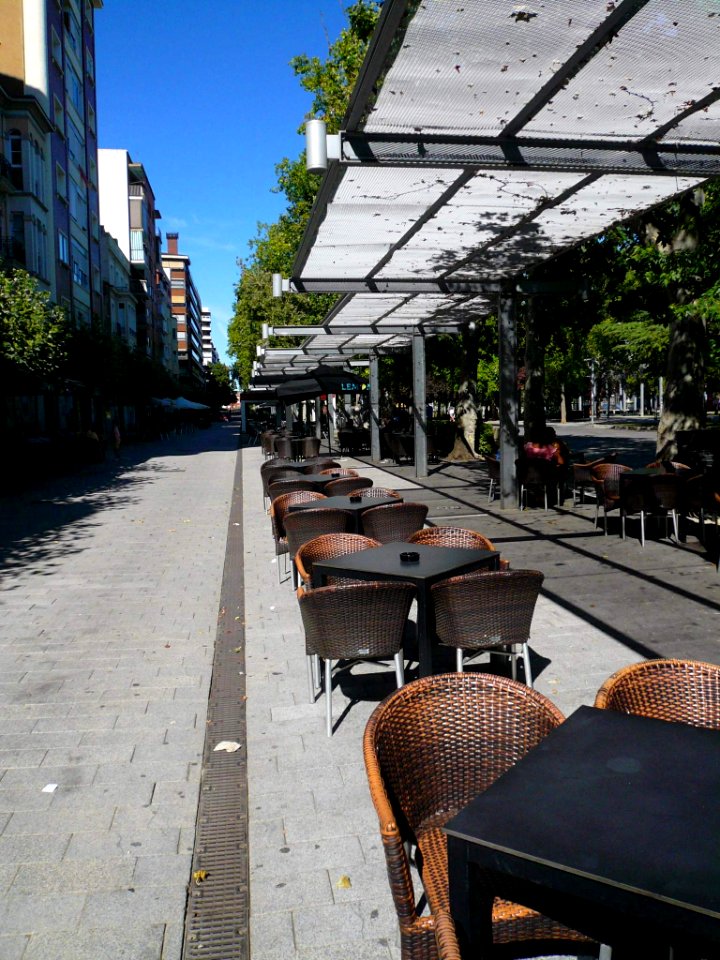 Palencia - Paseo del Salón 3