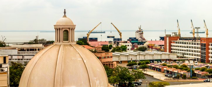 Panoramic of Maracaibo and its dome