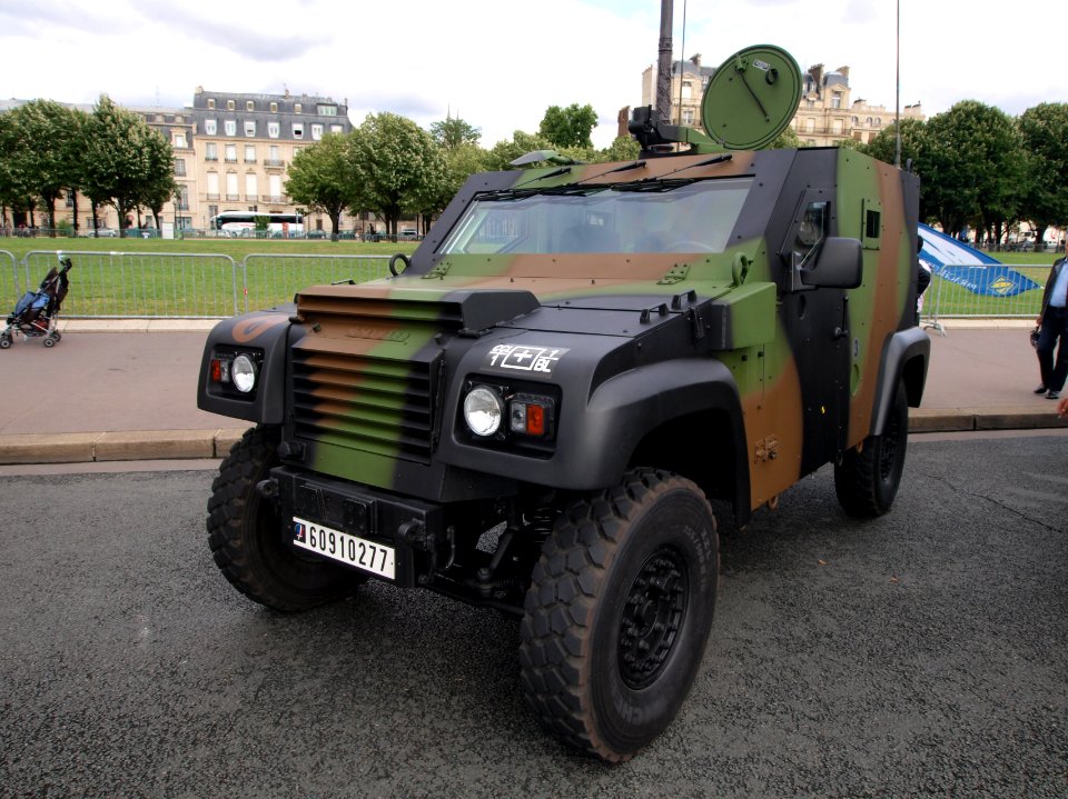 Panhard PVP, (Petit Véhicule Protégé), French army licence registration '6091 0277' photo-1