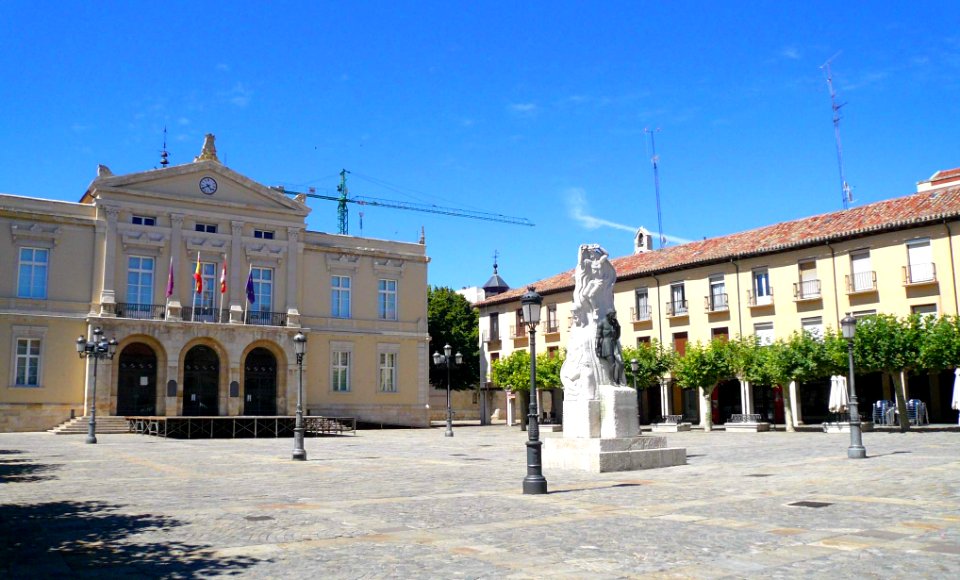 Palencia - Plaza Mayor 04