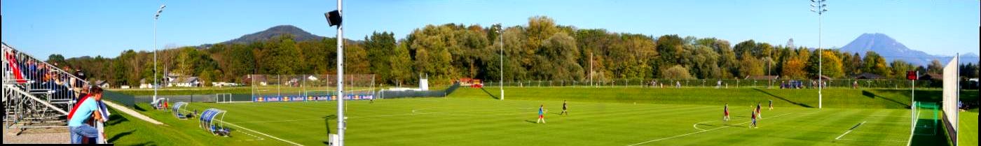 Panorama Hauptfeld Red Bull Akademie Salzburg Liefering