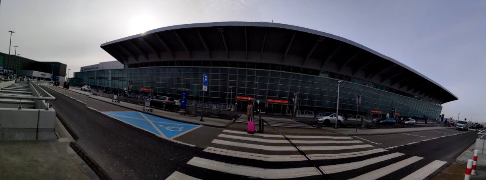 PANO 20190210 chopin airport terminal february 2019 002