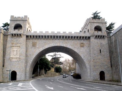 Pamplona - Portal Nuevo 1