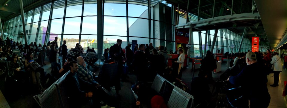 PANO 20190210 LOT Polish Airlines airport gate Warsaw Airport February 2019