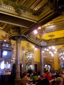 Pamplona - Plaza del Castillo, Café Iruña 06
