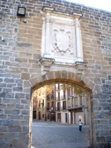 Pamplona - Portal de Francia 3