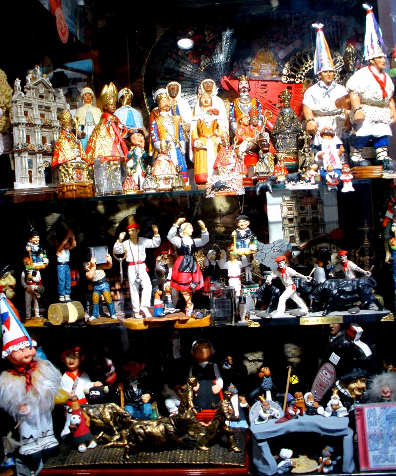 Pamplona - Escaparate de souvenirs