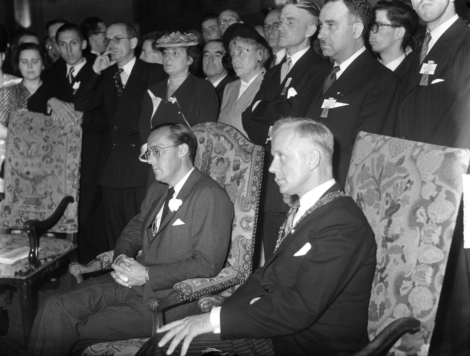 Pan Romana congres receptie rijksmuseum Prins Bernhard en Burgemeester d'Ailly, Bestanddeelnr 904-1461