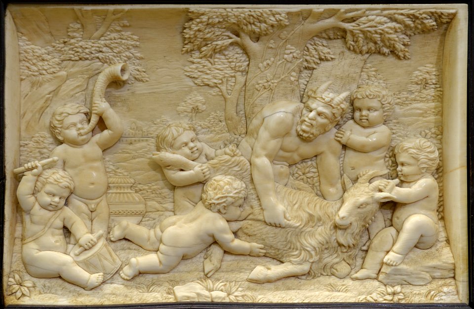 Pan with Cupids, by Johann Georg Kern, c. 1670, ivory - Bode-Museum - DSC03394