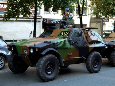 Panhard VBL (Vèhicule Blindé Legér), French army licence registration '6924 0055' pic